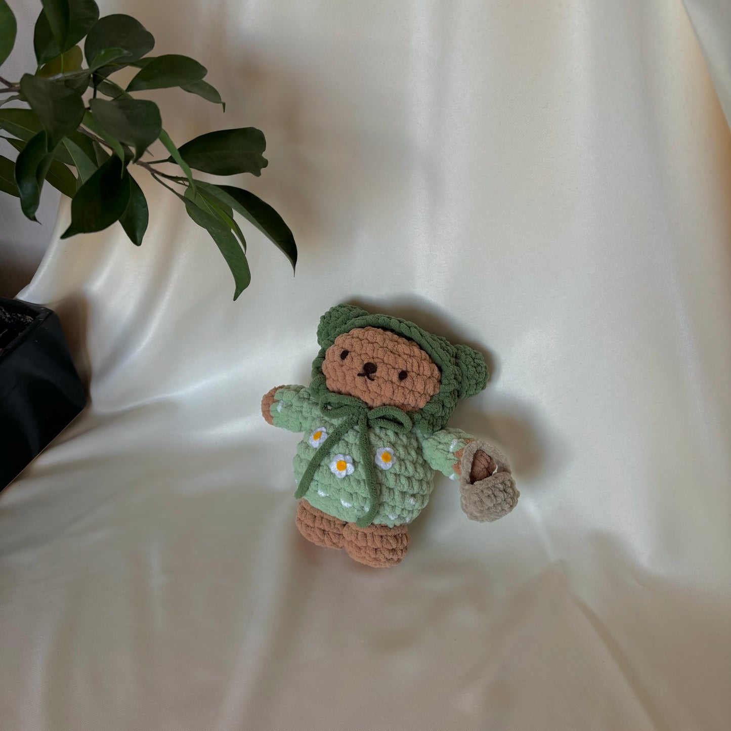 Daisy Themed Bear Plush